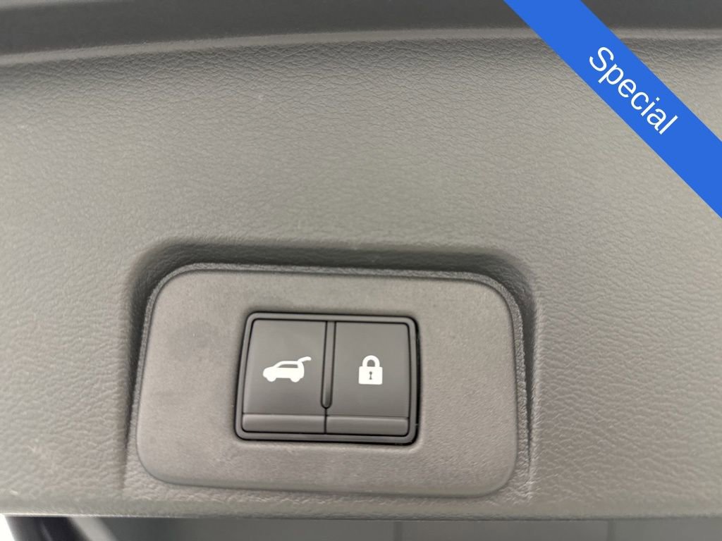 Used 2023 Nissan Rogue Platinum w/ Platinum Premium Package FWD image 12