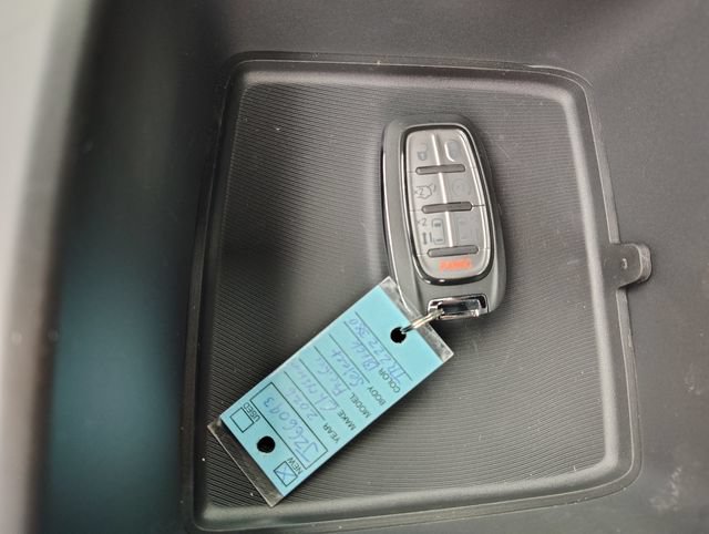 New 2026 Chrysler Pacifica Select w/ S Appearance Package FWD image 24