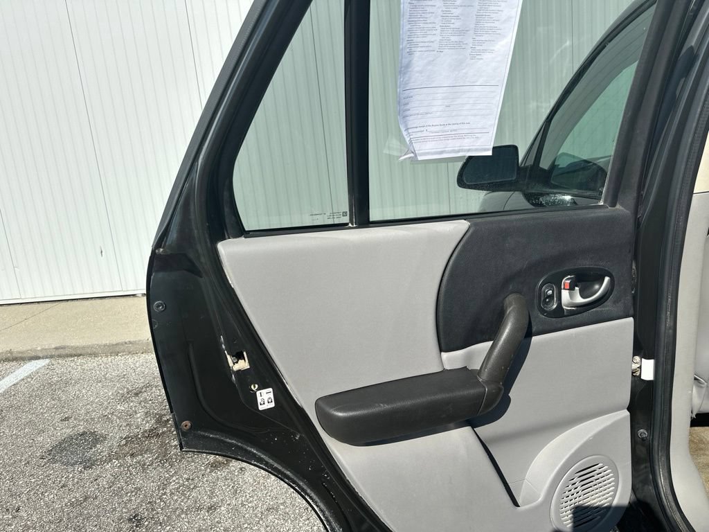 Used 2004 Saturn Vue AWD V6 image 17