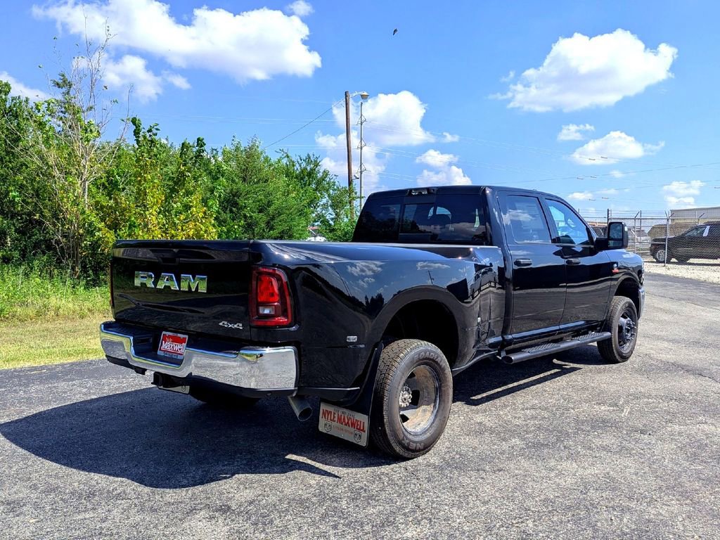 New 2026 RAM 3500 Tradesman image 34