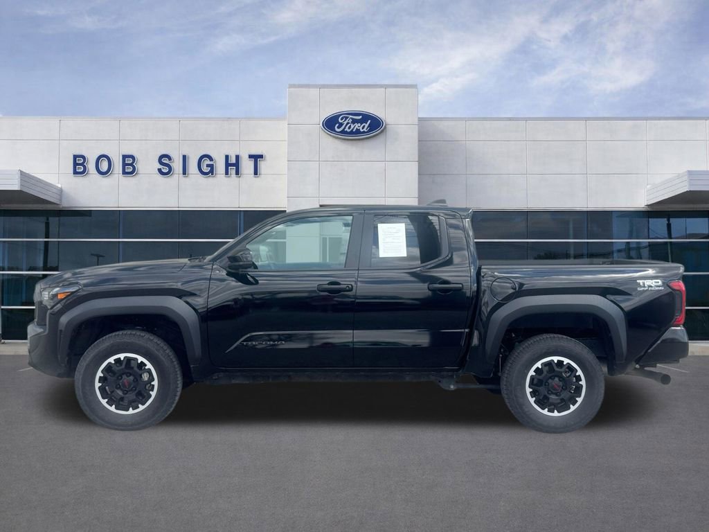 Used 2024 Toyota Tacoma TRD Off-Road AWD/4WD image 32