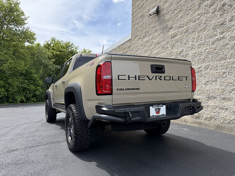Used 2022 Chevrolet Colorado ZR2 w/ Colorado ZR2 Bison Edition AWD/4WD image 6