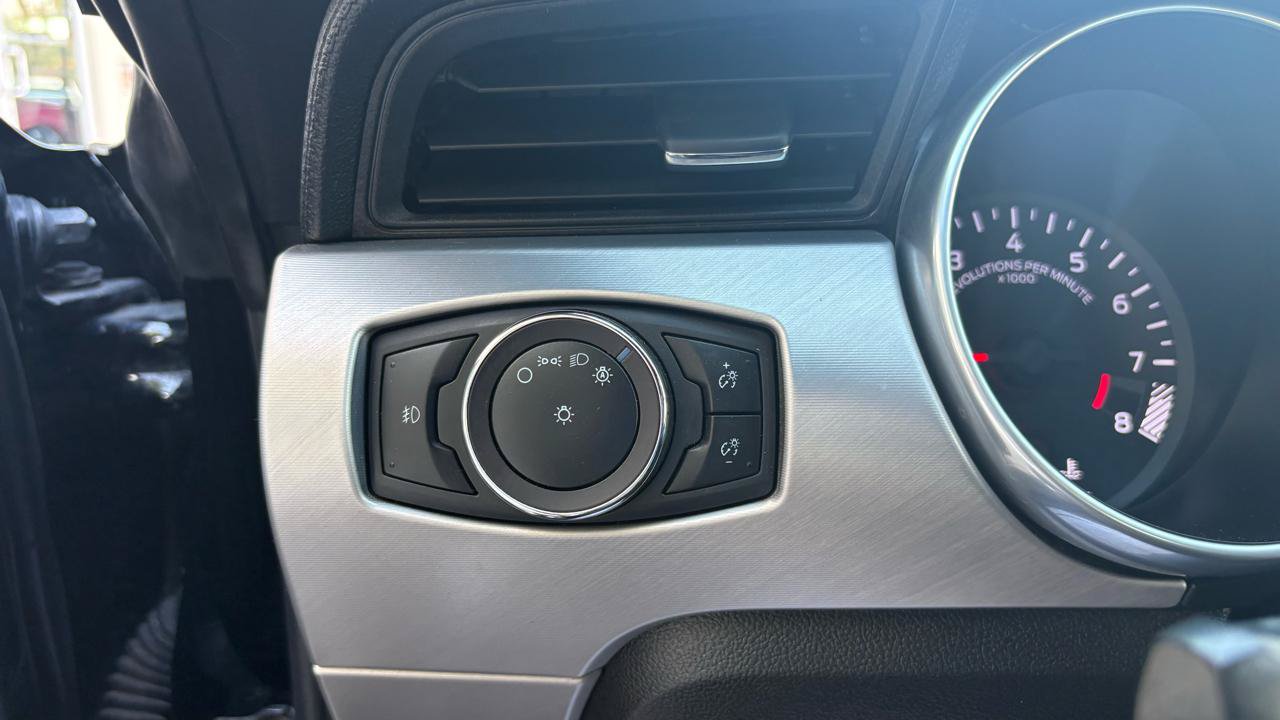 Used 2020 Ford Mustang GT Premium RWD image 27