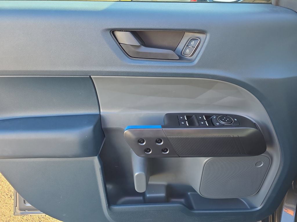 Used 2026 Ford Maverick Lobo AWD/4WD image 16