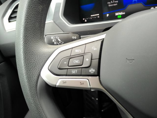 Used 2022 Volkswagen Tiguan S FWD image 35
