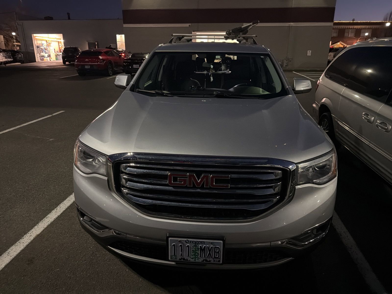 Used 2019 GMC Acadia SLE image 35