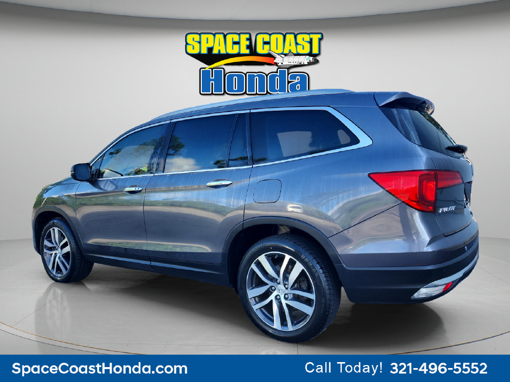Used 2017 Honda Pilot Elite image 5