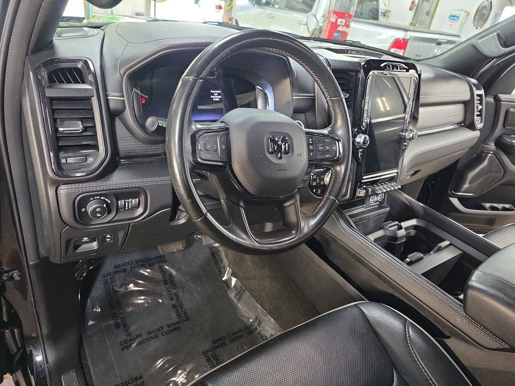 Used 2023 RAM 1500 Limited AWD/4WD image 15