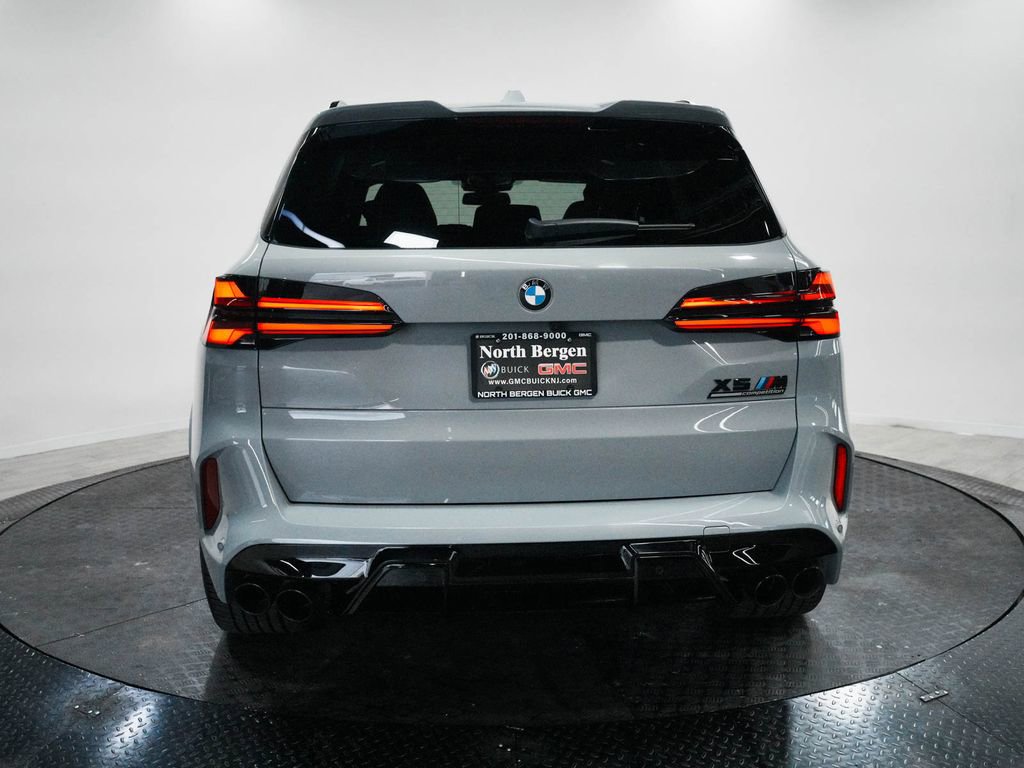 Used 2025 BMW X5 M Competition w/ Executive Package image 7