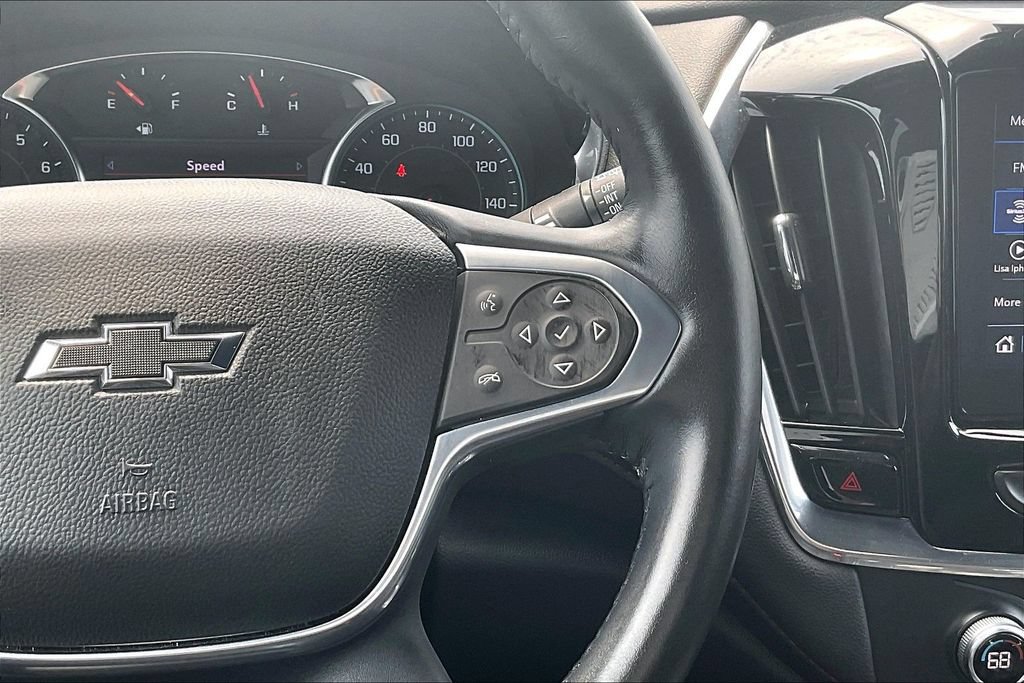 Used 2022 Chevrolet Traverse RS FWD image 12