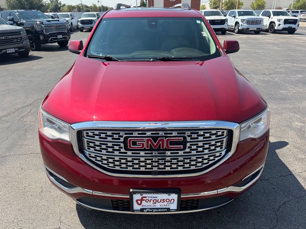 Used 2019 GMC Acadia Denali w/ Technology Package FWD image 8