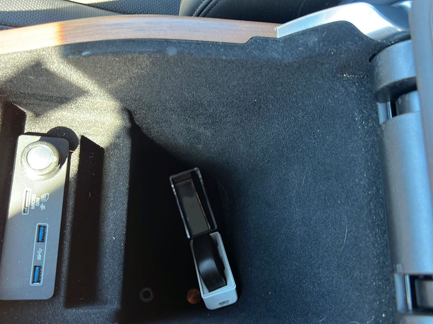 Used 2020 Land Rover Range Rover HSE image 27