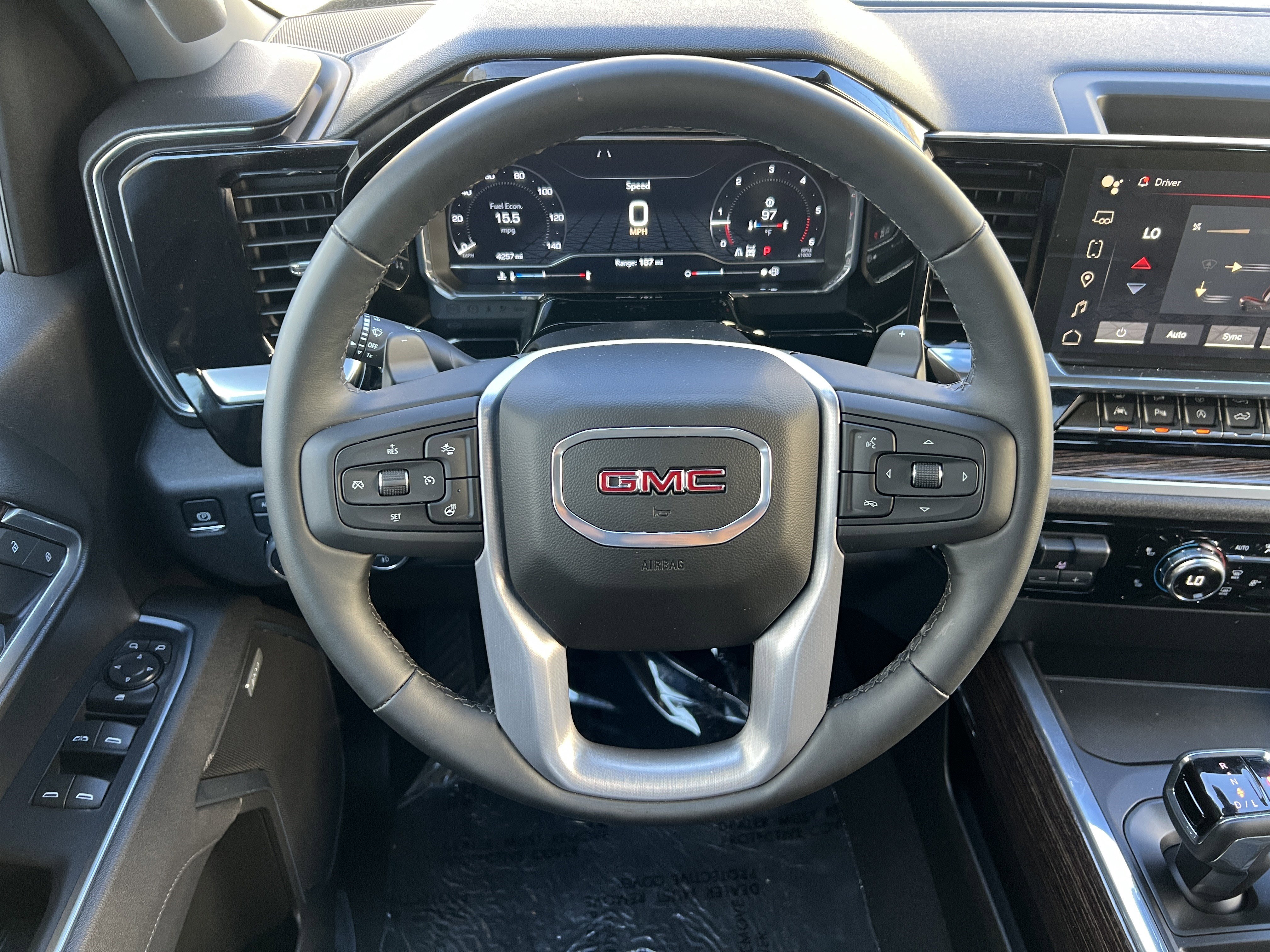 Used 2025 GMC Sierra 1500 Elevation w/ Elevation Premium Package AWD/4WD image 23