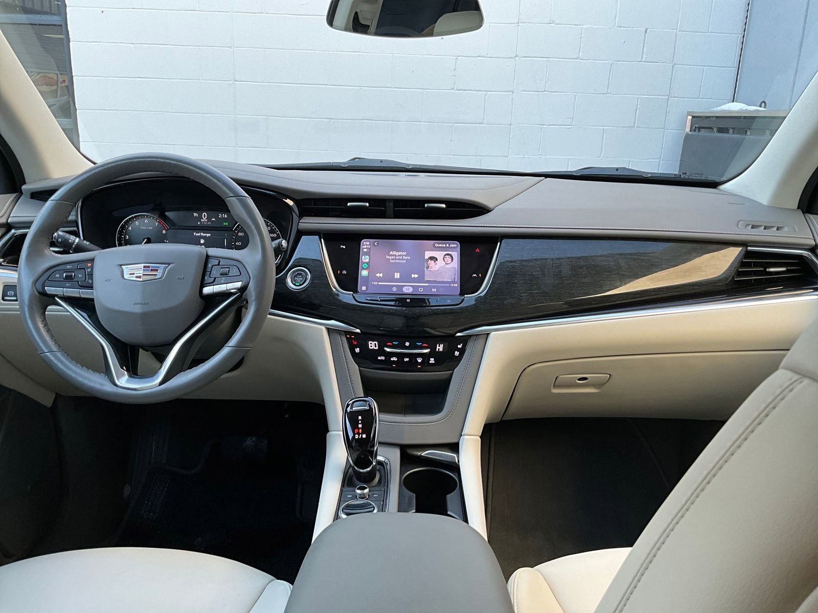 Certified 2021 Cadillac XT6 Premium Luxury image 15