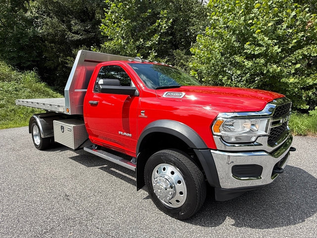Used 2019 RAM 5500 Tradesman AWD/4WD image 4