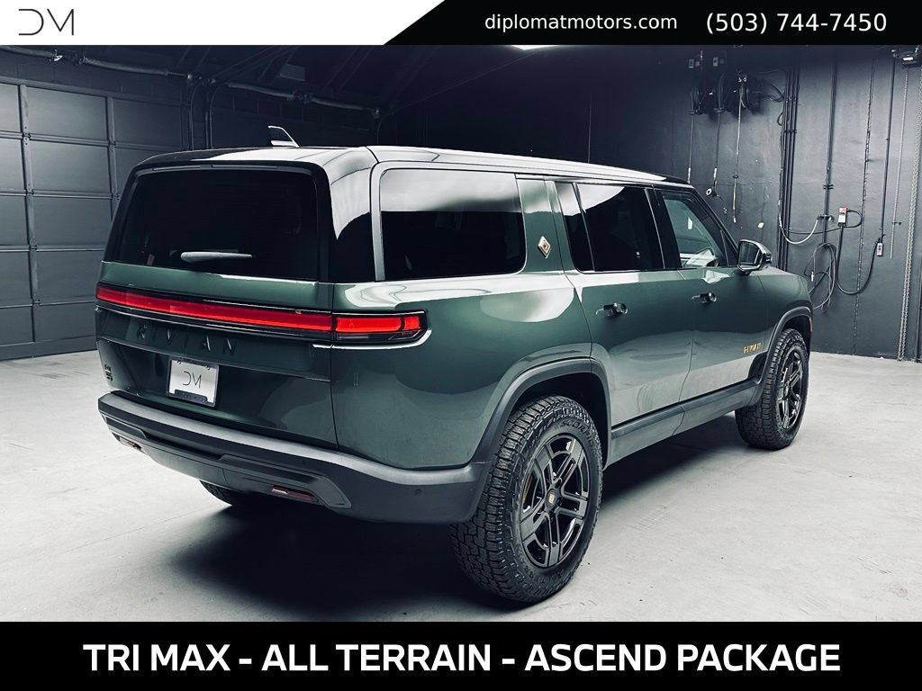 Used 2025 Rivian R1S Premium AWD/4WD image 6