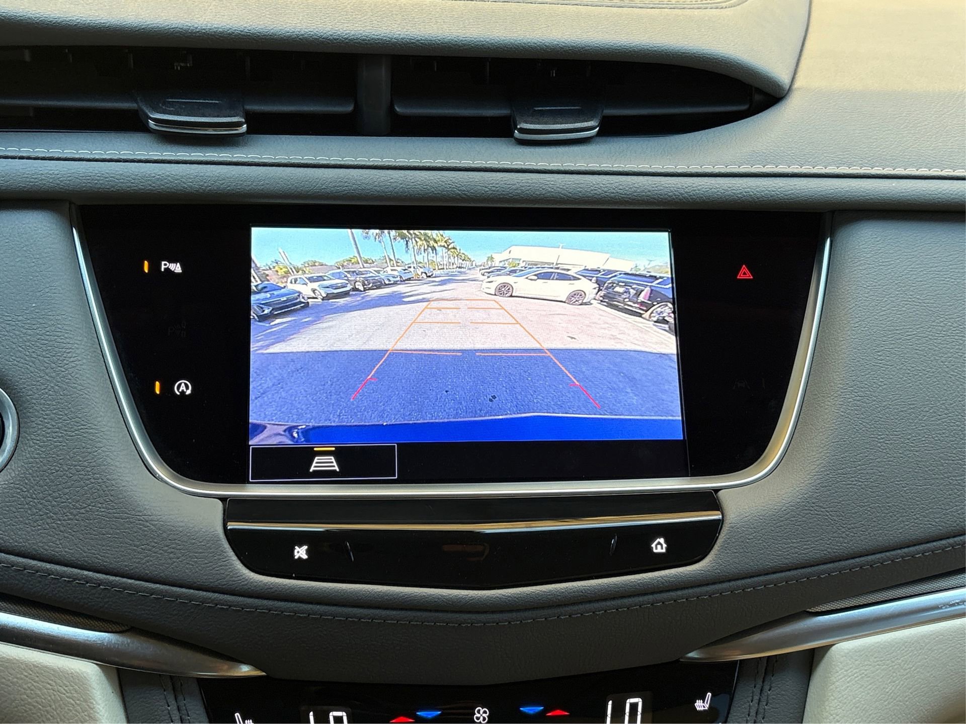 Certified 2024 Cadillac XT5 Premium Luxury image 25