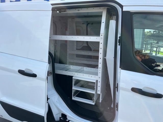 Used 2017 Ford Transit Connect XL image 29
