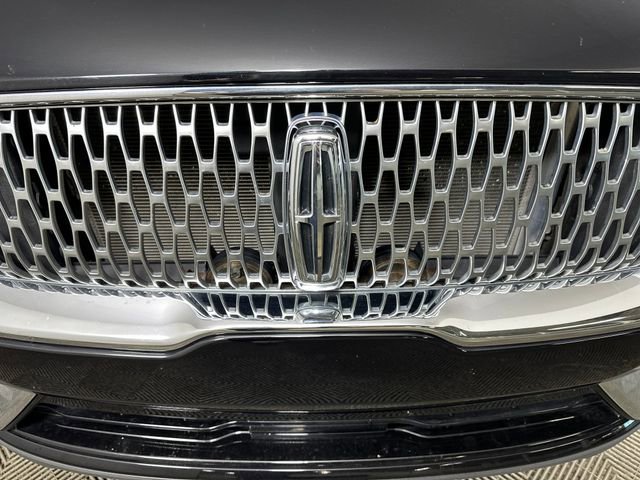 Used 2020 Lincoln Nautilus FWD w/ Equipment Group 101A image 9