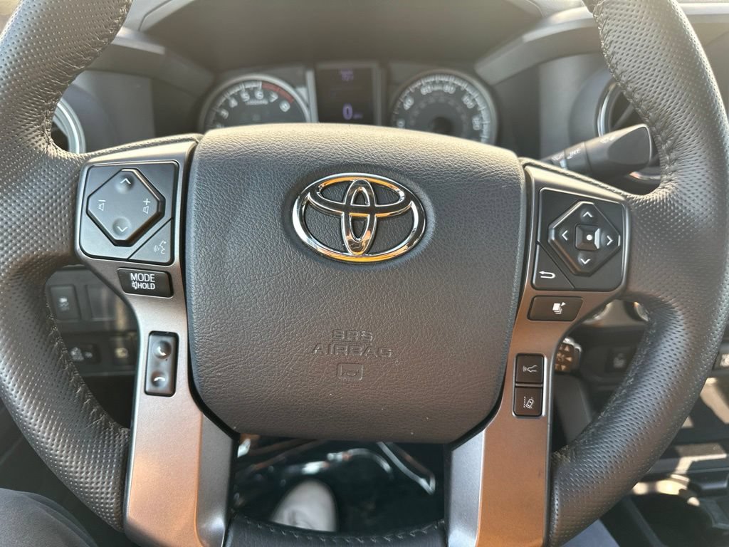 Used 2020 Toyota Tacoma TRD Sport w/ Technology Package AWD/4WD image 36