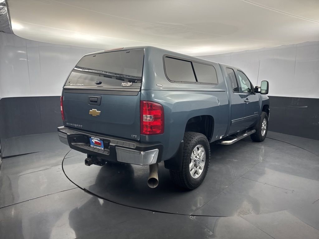 Used 2011 Chevrolet Silverado 2500 LTZ AWD/4WD image 5