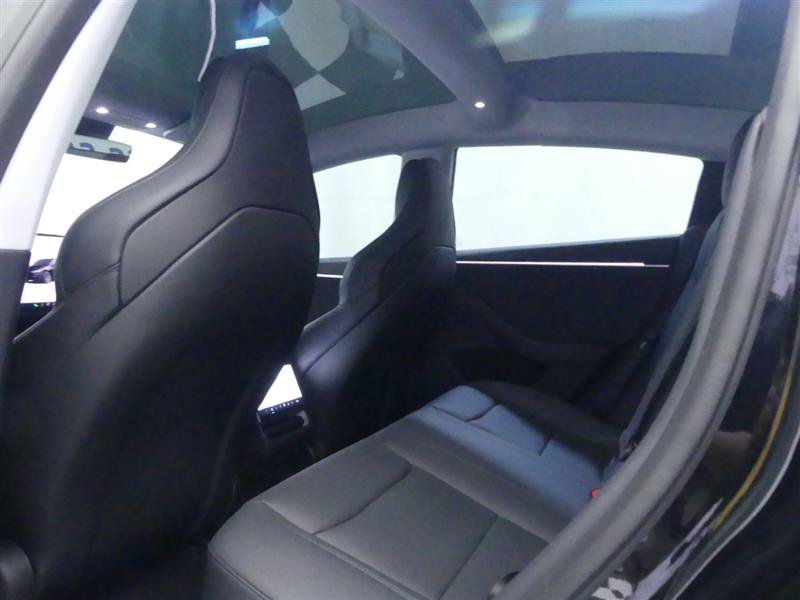 Used 2024 Tesla Model 3 Performance AWD/4WD image 23