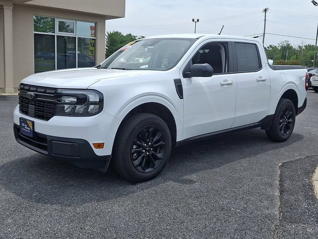 Certified 2024 Ford Maverick Lariat w/ Black Appearance Package FWD image 3