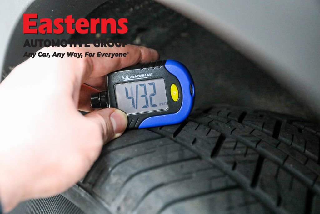 Used 2023 Hyundai Santa Fe SEL w/ Premium Package image 26