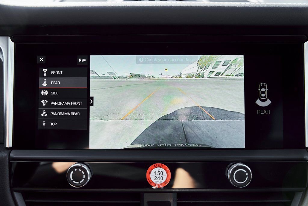 Used 2025 Porsche Macan GTS image 77