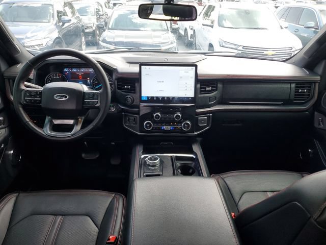 Used 2023 Ford Expedition Limited RWD image 11
