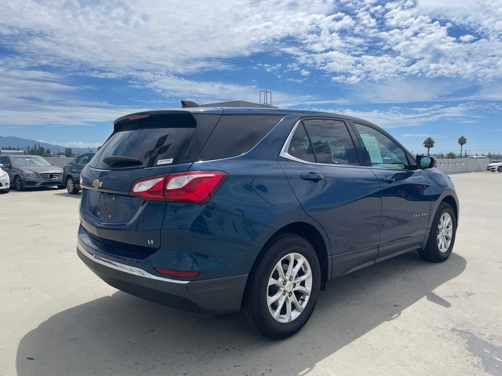 Used 2020 Chevrolet Equinox LT FWD image 2