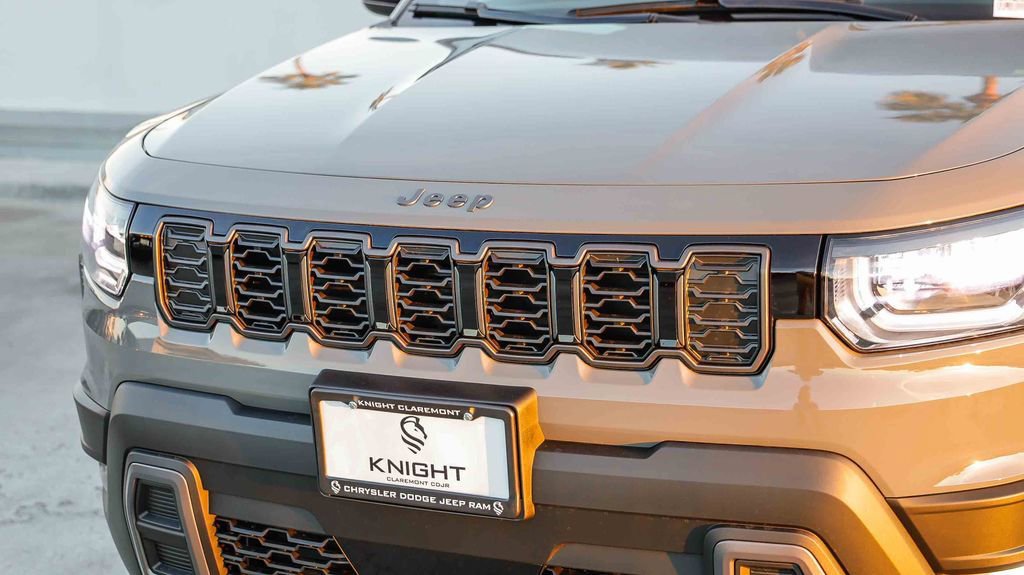 New 2026 Jeep Cherokee Laredo AWD/4WD image 6