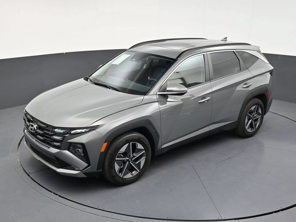 Used 2025 Hyundai Tucson SEL FWD image 13