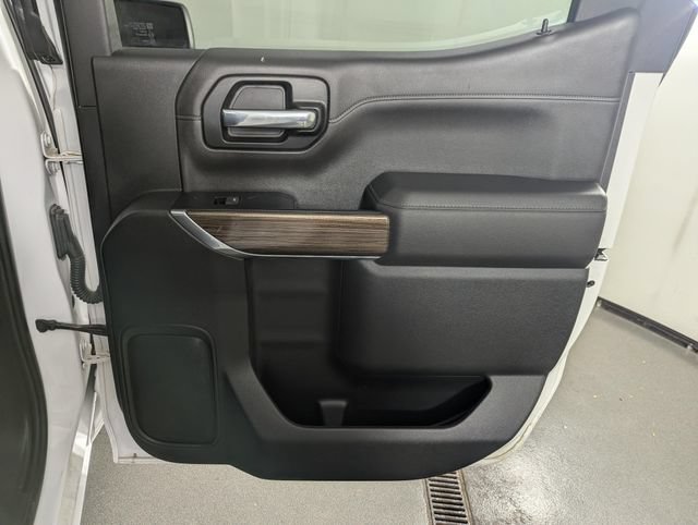 Used 2021 Chevrolet Silverado 1500 LT Trail Boss w/ Bed Protection Package AWD/4WD image 18