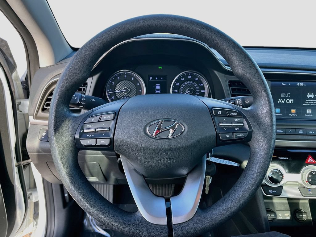 Used 2019 Hyundai Elantra SEL w/ Cargo Package FWD image 11