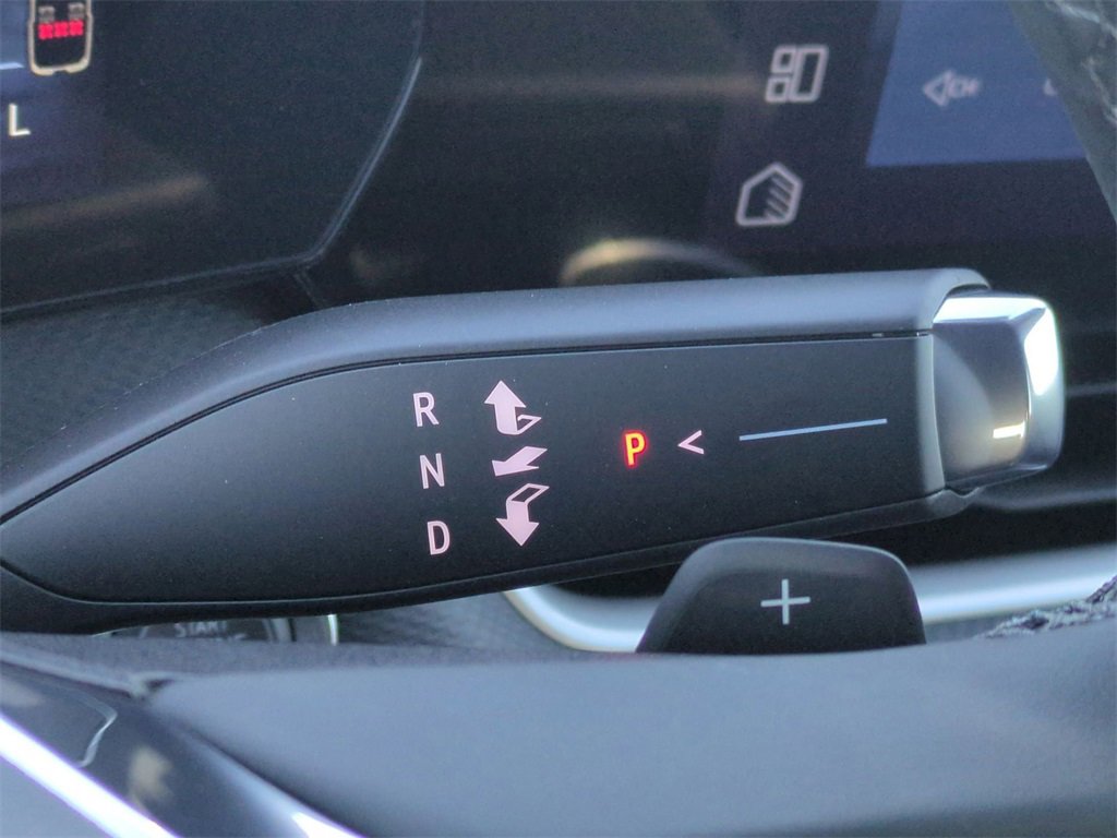 New 2026 Chevrolet Equinox LT w/ Midnight Edition image 16