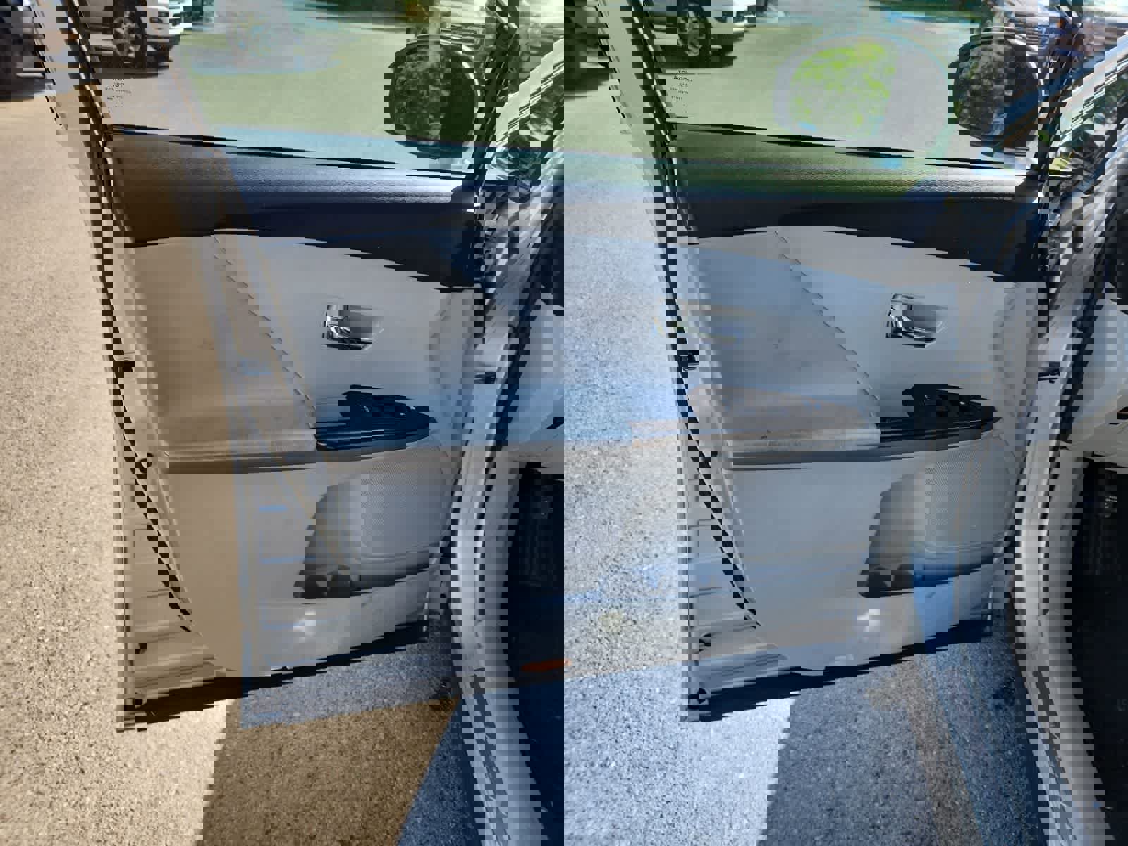 Used 2011 Toyota Venza w/ Convenience Pkg FWD image 16