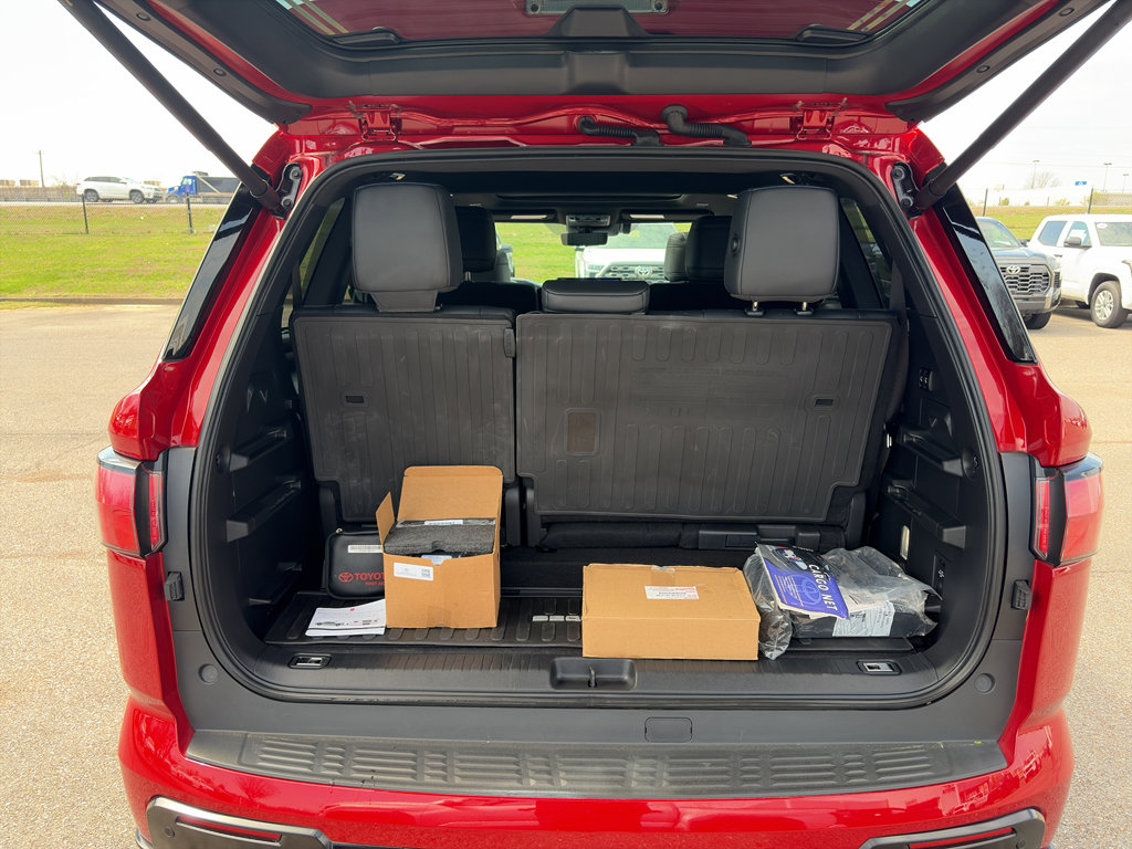 Used 2025 Toyota Sequoia Platinum w/ Tow Technology Package image 31