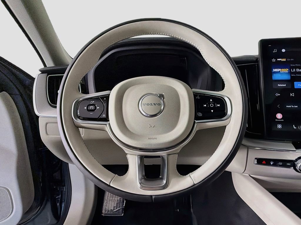 New 2026 Volvo XC60 B5 Ultra w/ Protection Package AWD/4WD image 11