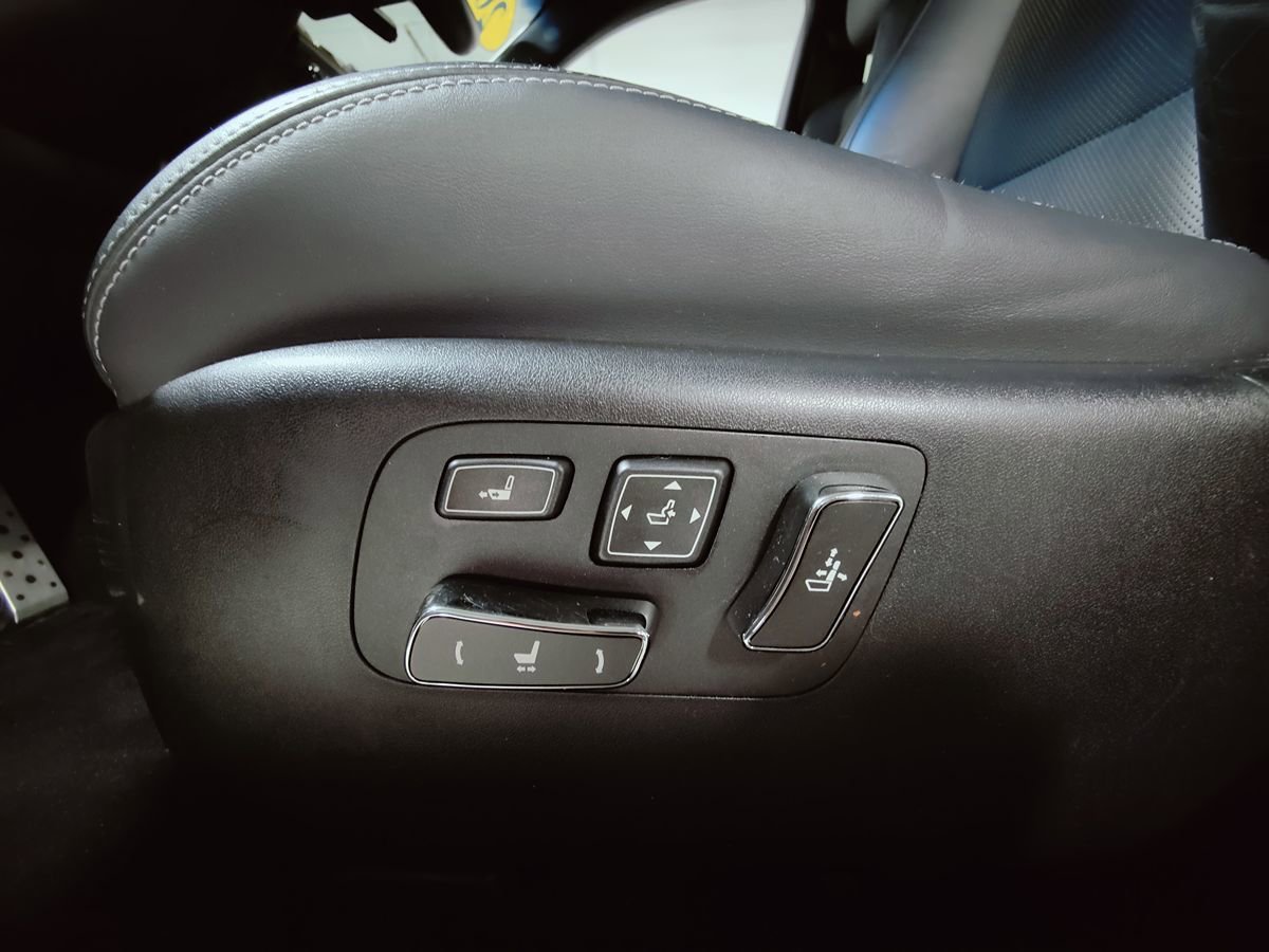 Used 2016 Lexus LS 460 AWD image 49