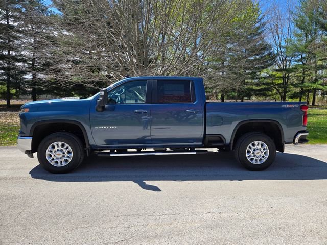 New 2026 Chevrolet Silverado 2500 LT w/ All Star Edition AWD/4WD image 2