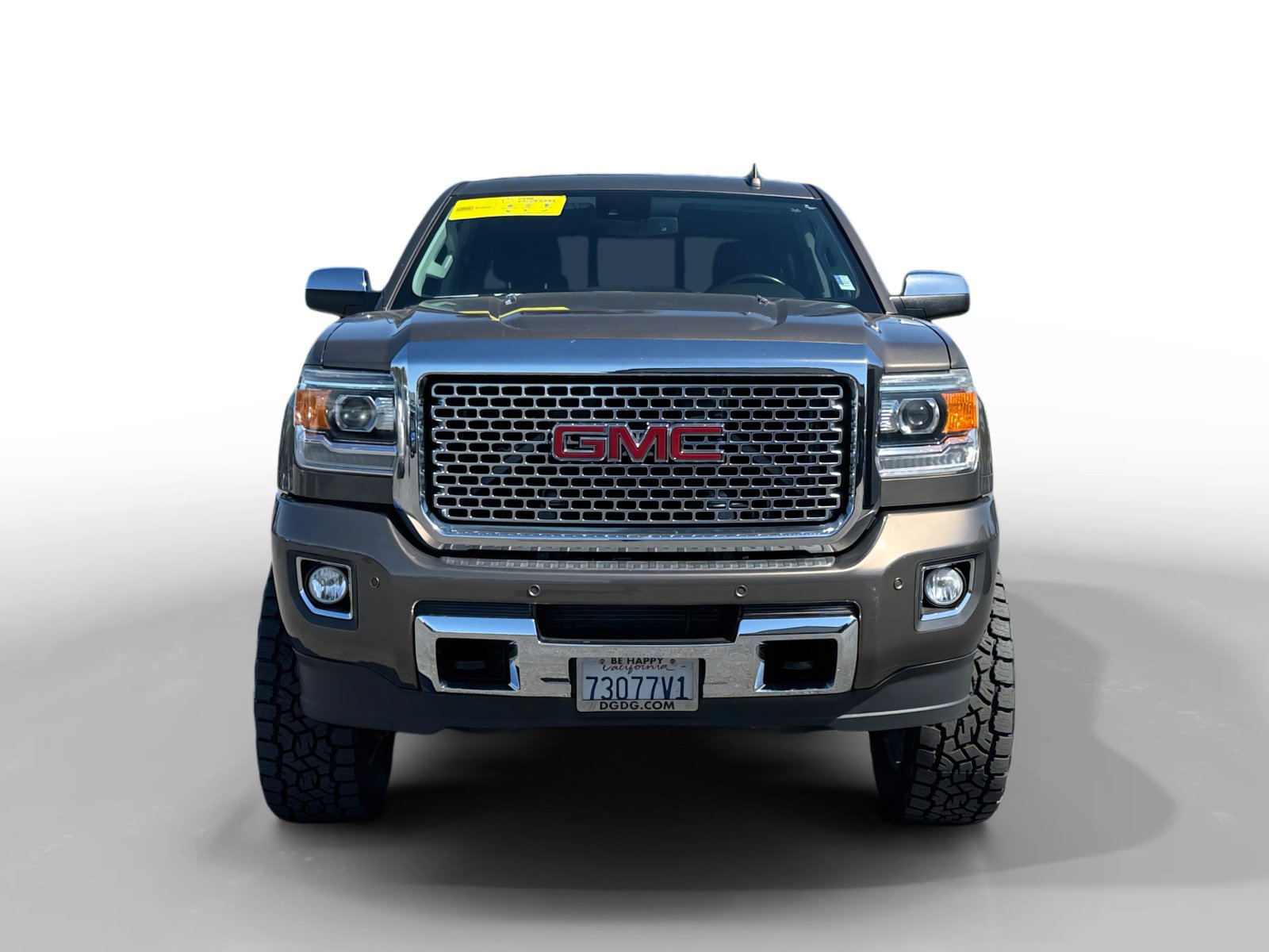 Used 2015 GMC Sierra 2500 Denali w/ Duramax Plus Package AWD/4WD image 8