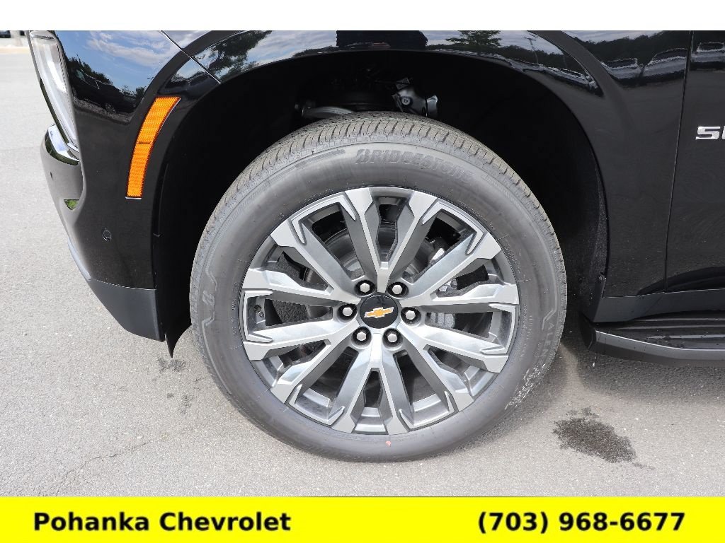 New 2026 Chevrolet Suburban High Country w/ Sun And Tow Package AWD/4WD image 28