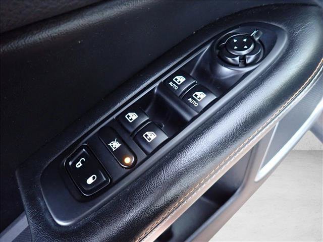 Used 2018 Jeep Compass Latitude w/ Popular Equipment Group AWD/4WD image 14