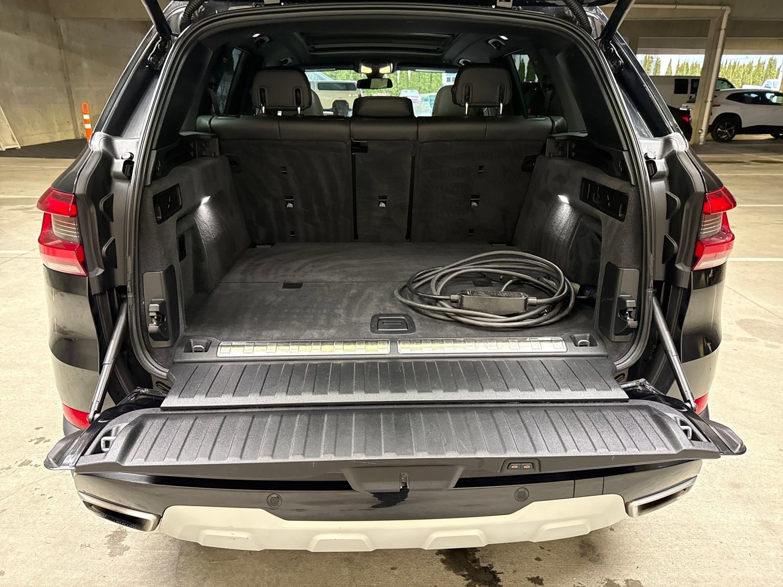 Used 2023 BMW X5 xDrive45e image 27