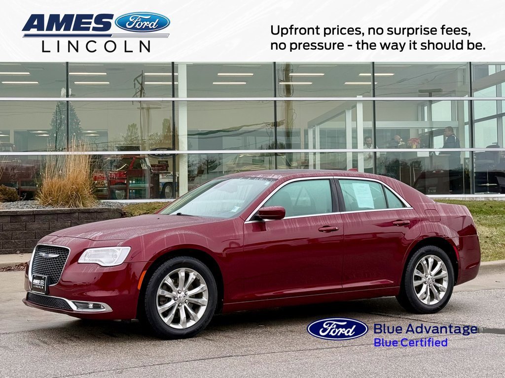 Used 2017 Chrysler 300 Limited w/ Value Package image 1