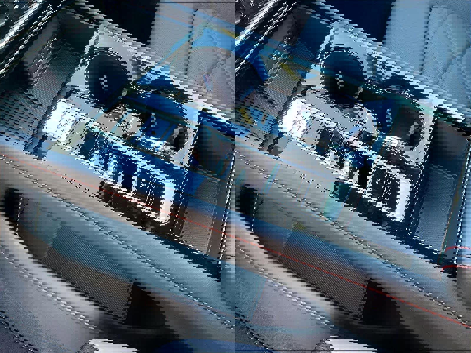 New 2026 Volkswagen Atlas Peak Edition image 13