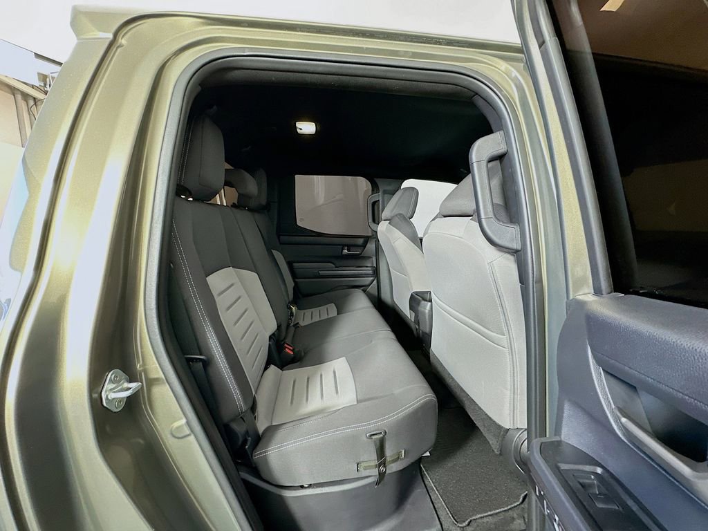 Used 2024 Toyota Tacoma TRD Sport image 25