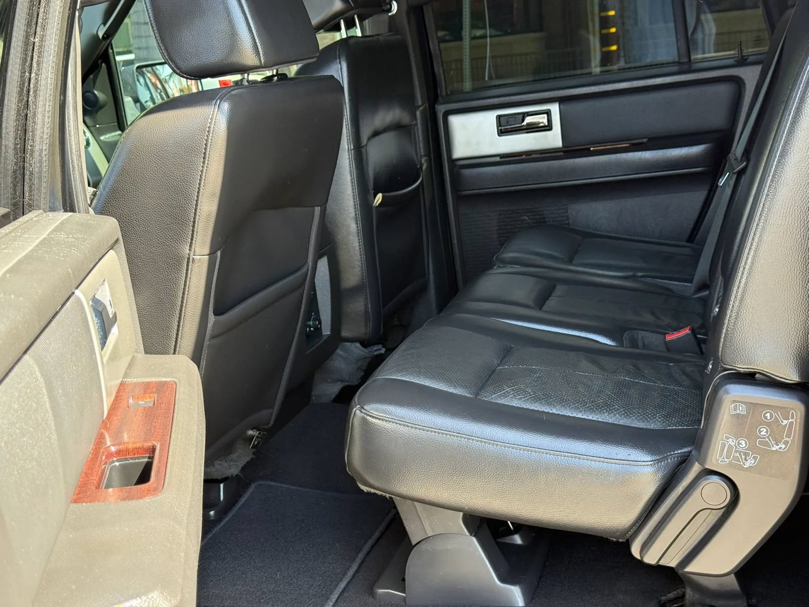 Used 2008 Ford Expedition EL Limited RWD image 16