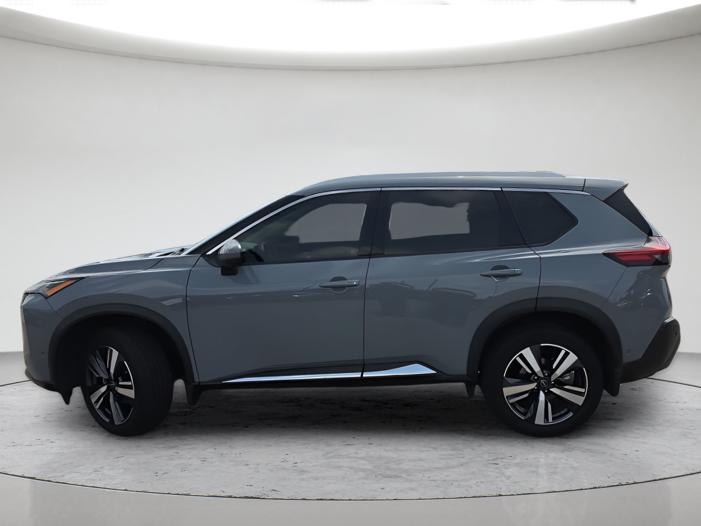 Used 2023 Nissan Rogue SL w/ SL Premium Package AWD/4WD image 3